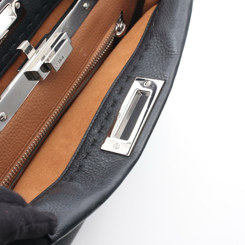 FENDI Peekaboo 常規款單肩斜背包 8BN290 黑色皮革 二手-12