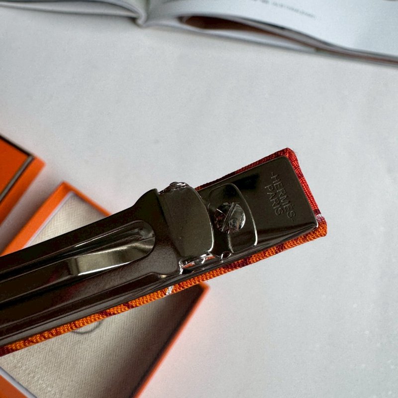 🎊海島必備單品💥Hermes 橘色春夏風閣格花朵髮夾-3