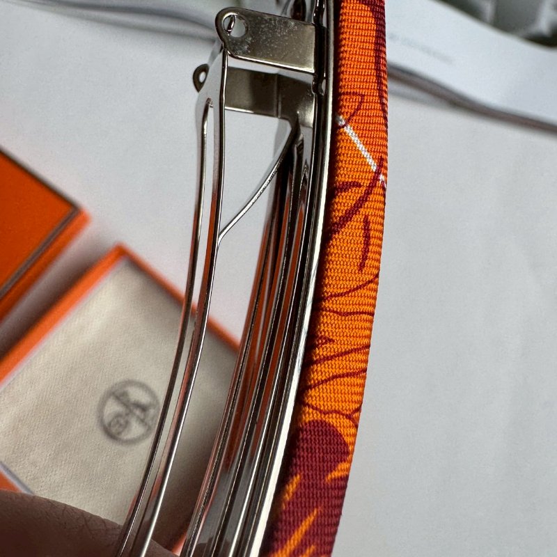 🎊海島必備單品💥Hermes 橘色春夏風閣格花朵髮夾-4