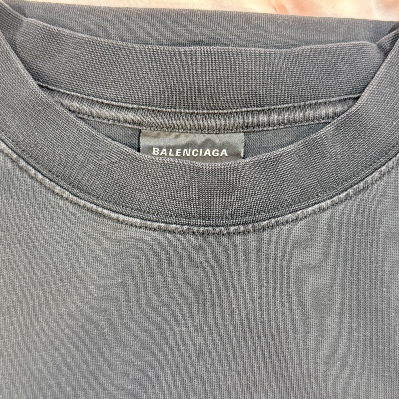 95新✨Balenciaga巴黎世家 個性寬鬆落肩款版型背面仿舊水鑽字母短袖T（炭黑色）XS男女皆🉑-4