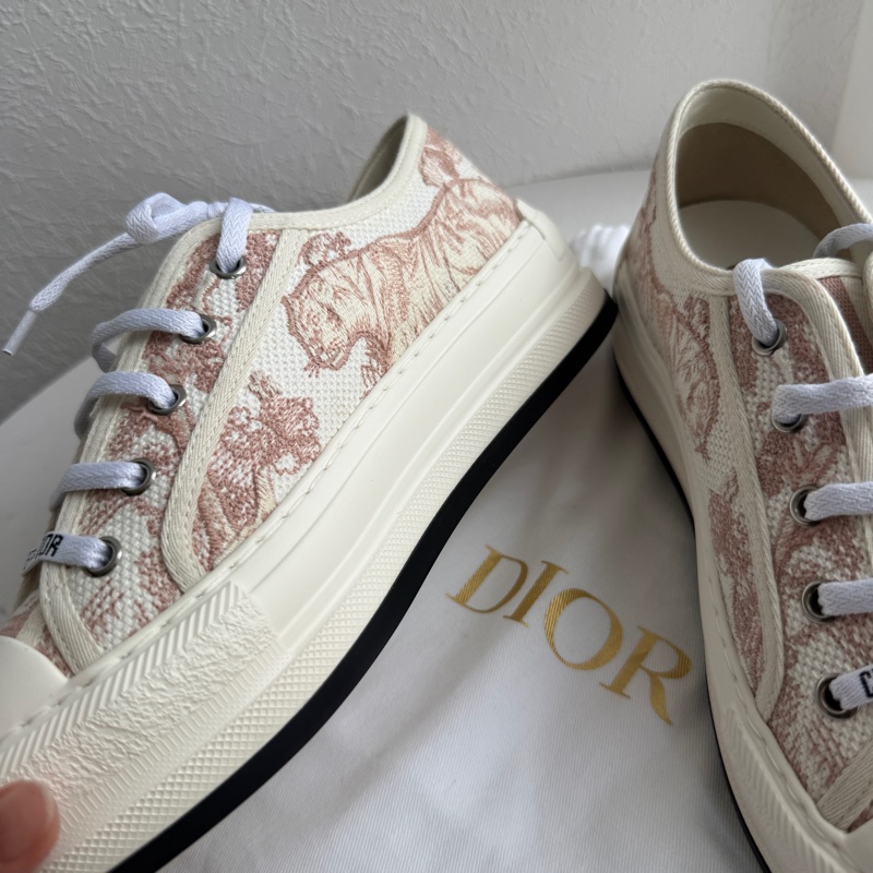 Dior粉色超美休閒鞋37半 超好看-6