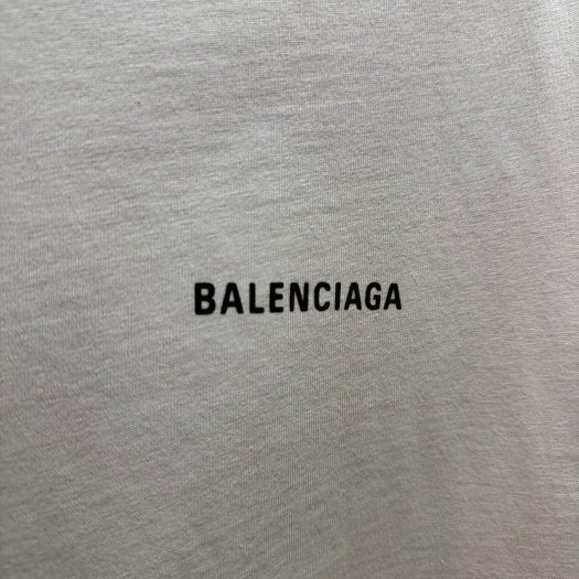 💎Han's house精品服飾💎Balenciaga 巴黎世家  短 T 寬版 現貨 XXS 原價22200-2
