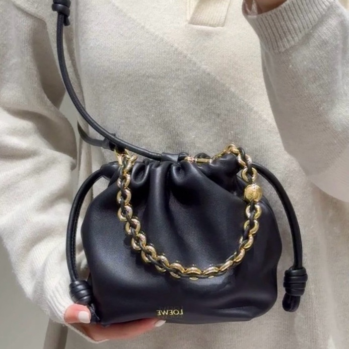 99新大全配!專櫃💯正品Loewe Mini Flamenco purse 黑色 專櫃價101000-3