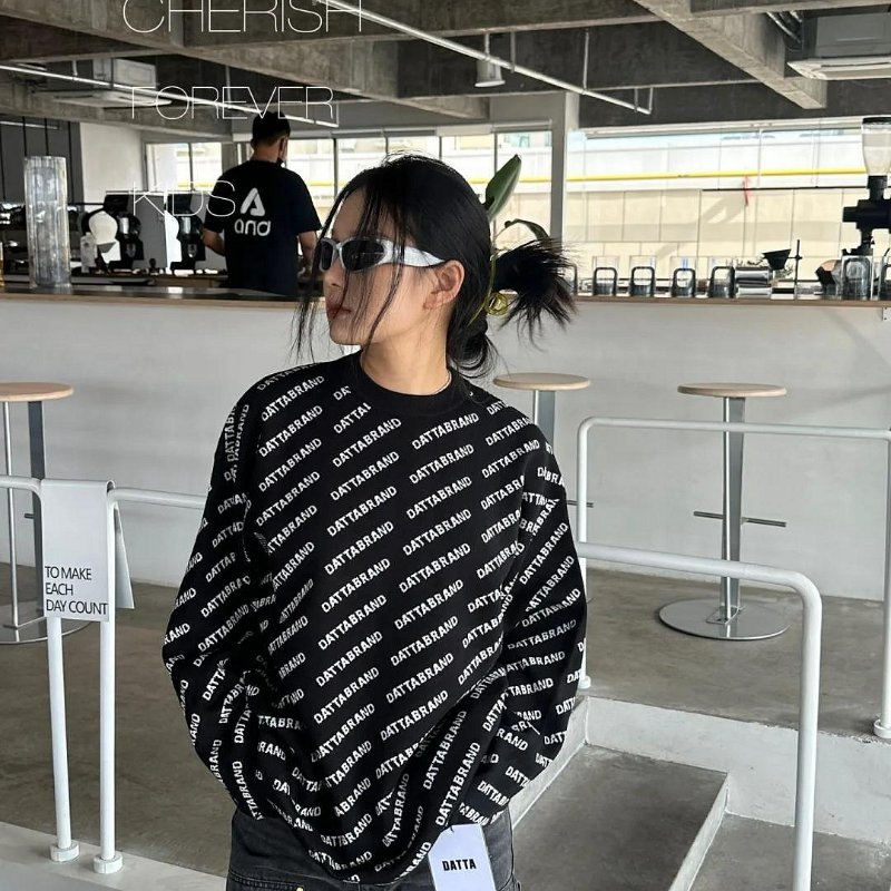 💎Han's house精品服飾💎Balenciaga 巴黎世家 毛衣 男女共穿 義大利製  內標拆掉可雙面穿 原價48500-7