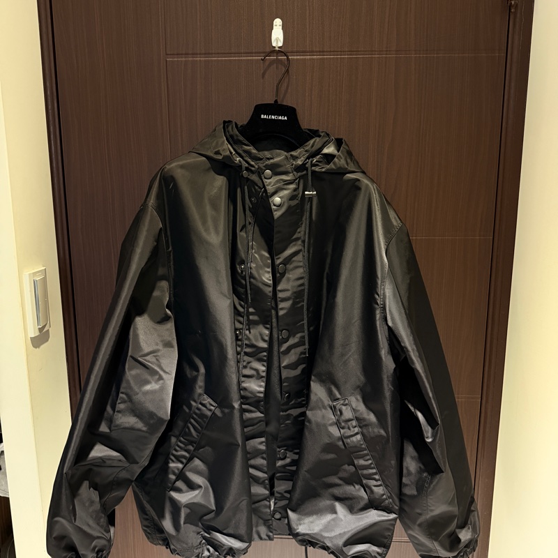 全新2025春夏限量當季款 Balenciaga 風衣外套-0