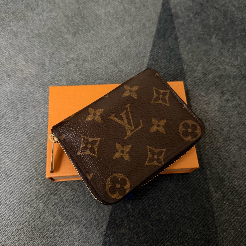Lv經典老花零錢包（M60067)-0