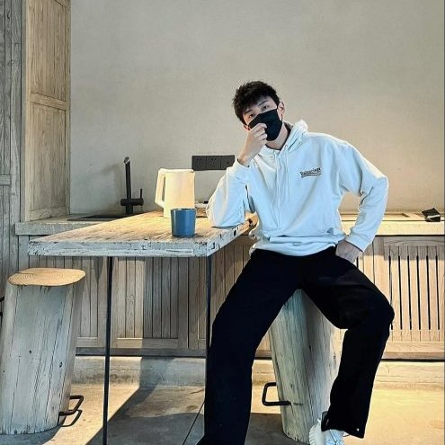 💎Han's house精品服飾💎Balenciaga 巴黎世家 可樂 刺繡 帽T 寬版 現貨 XS 原價36900-8