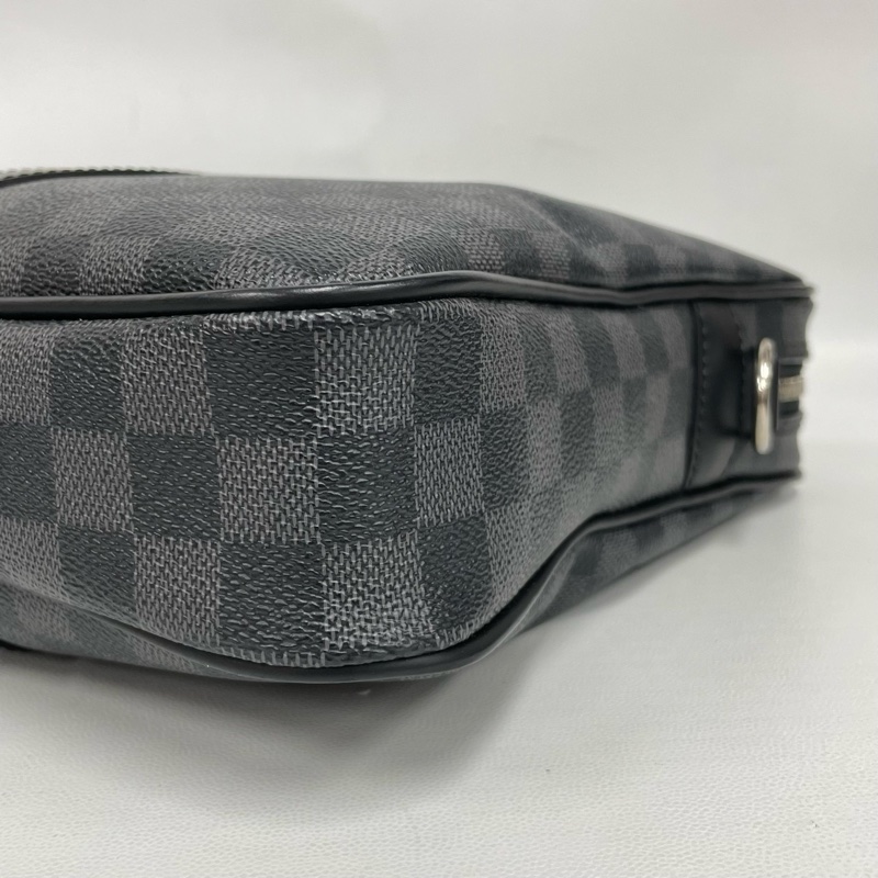 Louis Vuitton 路易威登黑棋盤格男士公文手提包 有肩帶-6