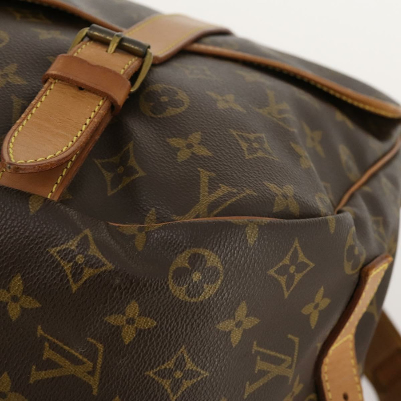 【日本直送】路易威登 Monogram Saumur 43 肩背包 M42252 LV Auth 175074A-14