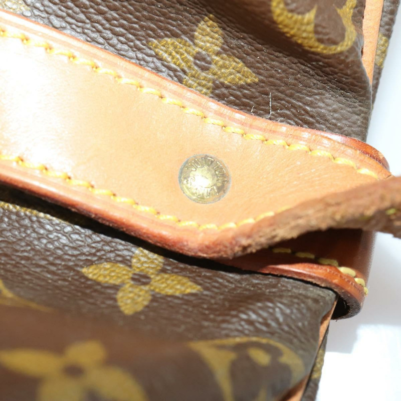 【日本直送】路易威登 Monogram Saumur 43 肩背包 M42252 LV Auth 175074A-21