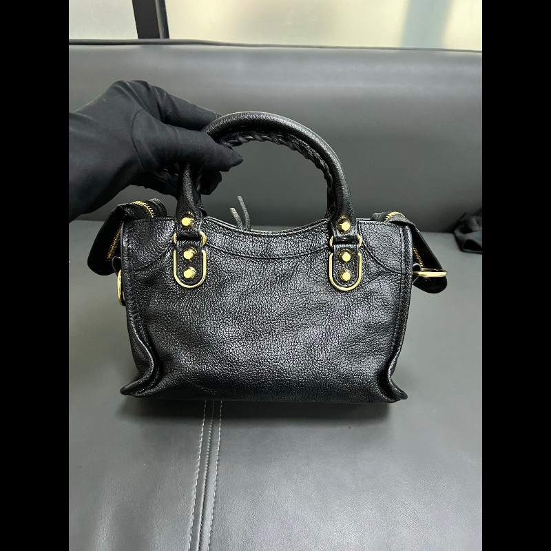 Balenciaga mini city
黑金-1