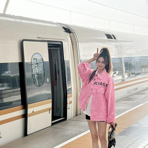 💎Han's house精品服飾💎Balenciaga 巴黎世家 刺繡 牛仔 外套 寬版 現貨S原價57000-5