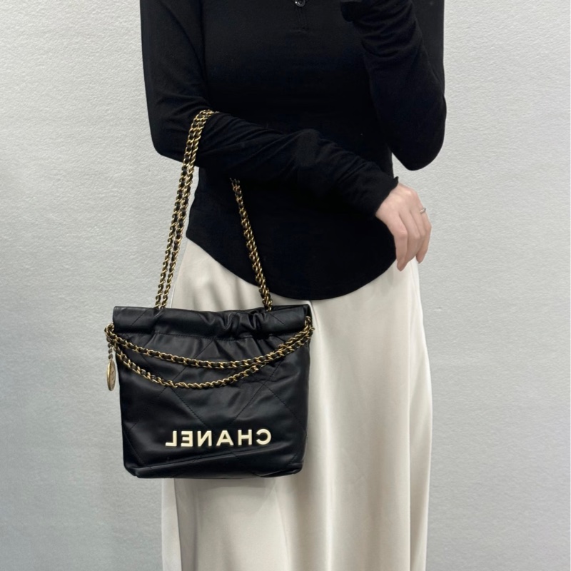 CHANEL香奈兒黑金白字母22bag mini熊貓配色芯片款-7