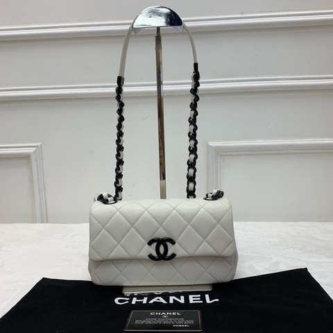 Chanel黑白琺瑯扣大Mini 熊貓配色🐼