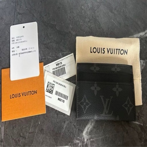 Lv 黑色老花名片夾