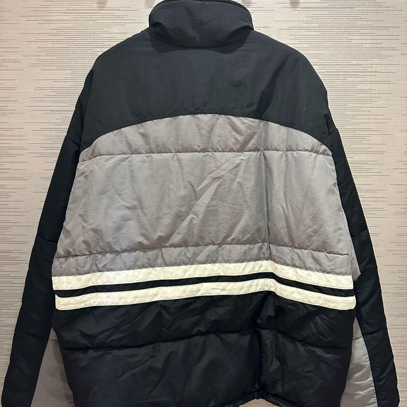 💎Han's house精品服飾💎 Balenciaga 巴黎世家 刺繡 外套 現貨 S 原價63500-2