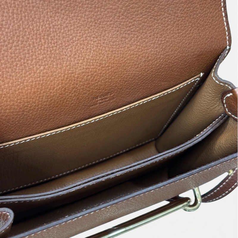 Hermes Roulis豬鼻子19  金棕色金扣  尺寸：18*6*15  Y刻-9