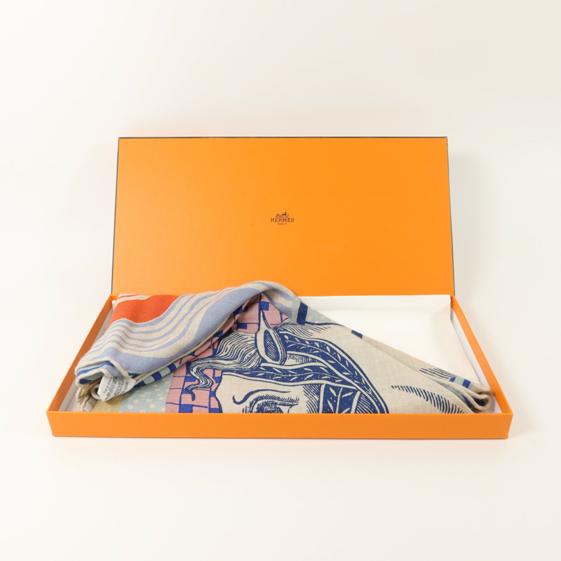 HERMES 羊絨/絲質Giant Triangle Scarf絲巾-8
