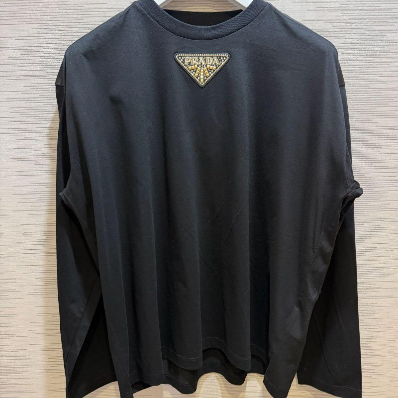 💎Han's house精品服飾💎 PRADA 尼龍 拼接 長 T  長袖 現貨 M 原價40000-0