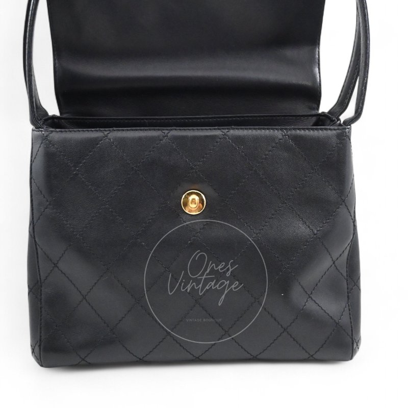中古 香奈兒 Chanel 復古黑色小羊皮Black Lambskin  CC Turn Lock 旋扣肩背包-28