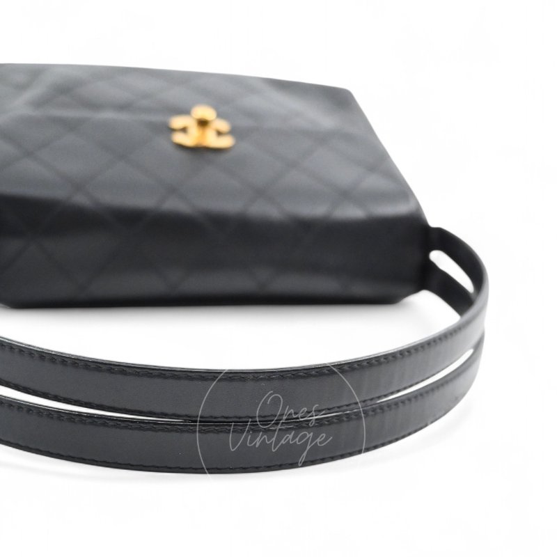 中古 香奈兒 Chanel 復古黑色小羊皮Black Lambskin  CC Turn Lock 旋扣肩背包-34
