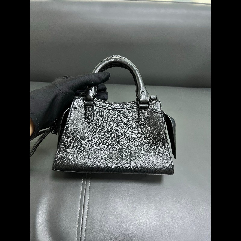Balenciaga NEO CLASSIC CITY mini 新款機車包-1
