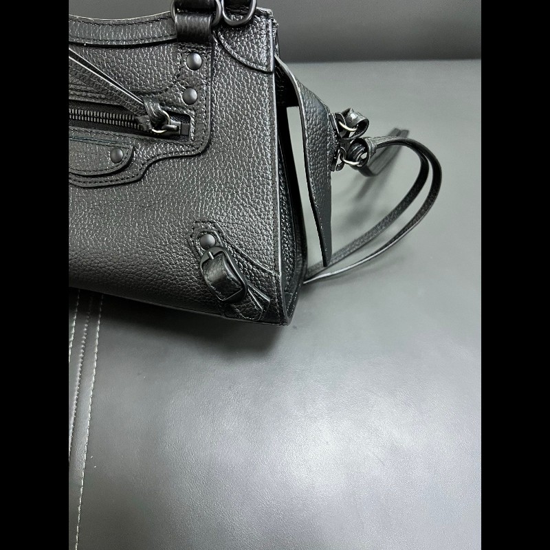 Balenciaga NEO CLASSIC CITY mini 新款機車包-11