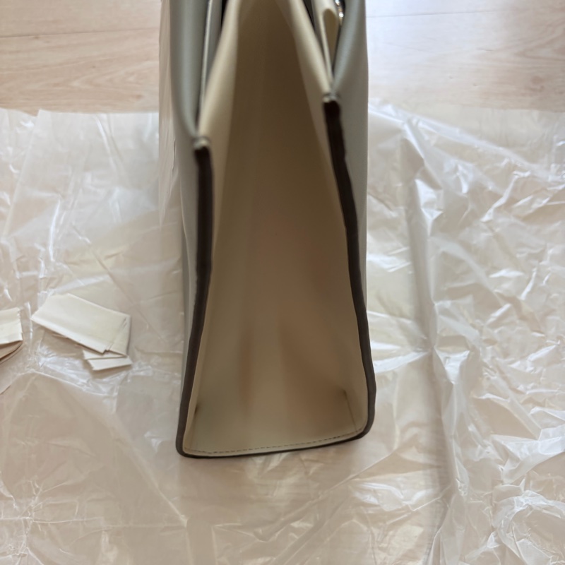 Tory Burch Ella Bio(藍拼白撞色設計款)-3