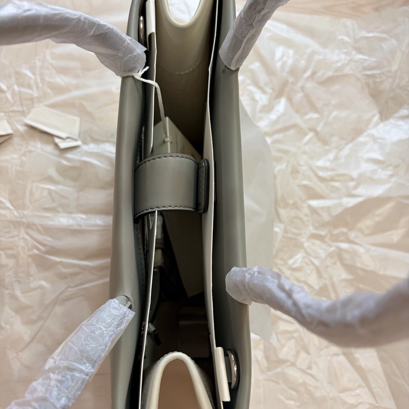 Tory Burch Ella Bio(藍拼白撞色設計款)-11