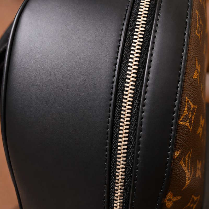 Louis Vuitton Monogram 後背包｜巴黎老佛爺購入｜附購證｜保存佳｜M41530-13