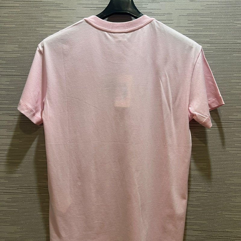 💎Han's house精品服飾💎FENDI 芬迪 立體 刺繡 短 T 義大利製 現貨 青年款-2
