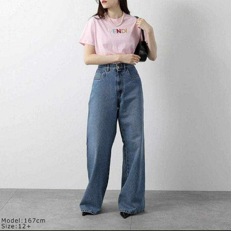 💎Han's house精品服飾💎FENDI 芬迪 立體 刺繡 短 T 義大利製 現貨 青年款-3