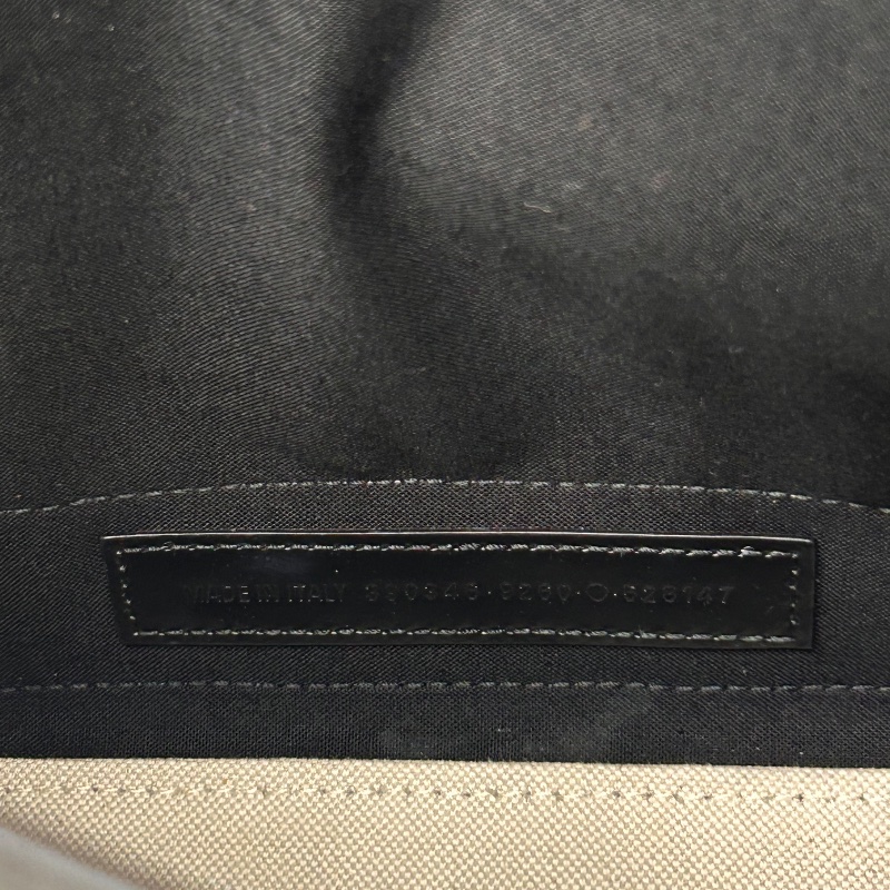Balenciaga 黑白拼小牛皮托特包-22