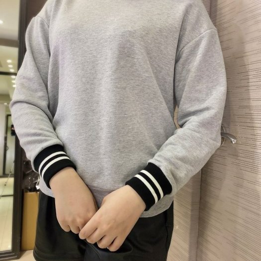 💎Han's house精品服飾💎  FENDI 芬迪 立體刺繡 LOGO 連帽 衛衣 帽T 義大利製 現貨 青年款-4