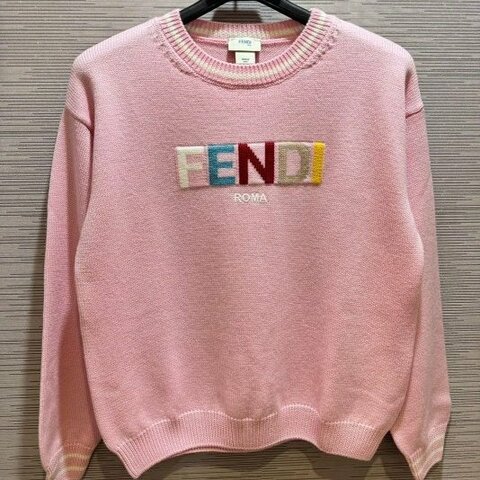 💎Han's house精品服飾💎  FENDI 毛衣  現貨 青年款原價23500