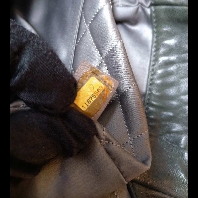 Chanel 墨綠皺皺皮革大直式托特包-23