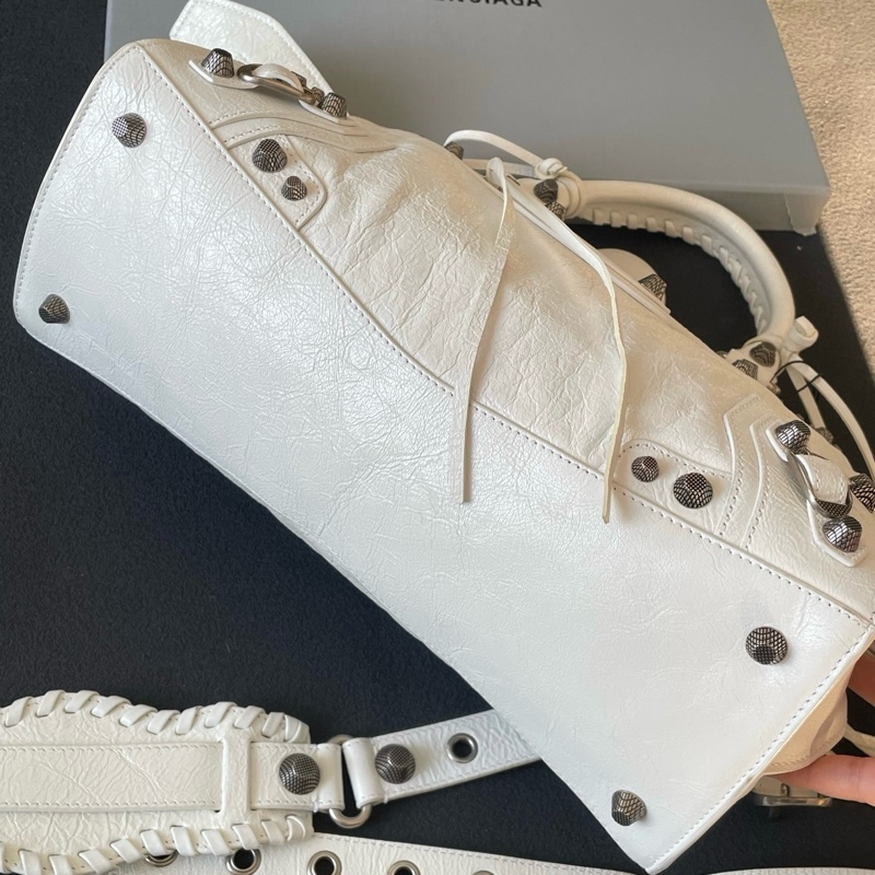 閒置全新🆕 巴黎世家NeoCagole機車包手提包斜背包 白色S號 底長33cm ❤️正品-4