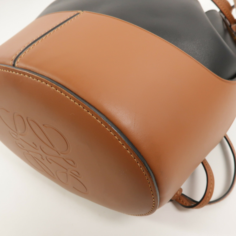 LOEWE 牛皮皮革Balloon Small肩背袋-9