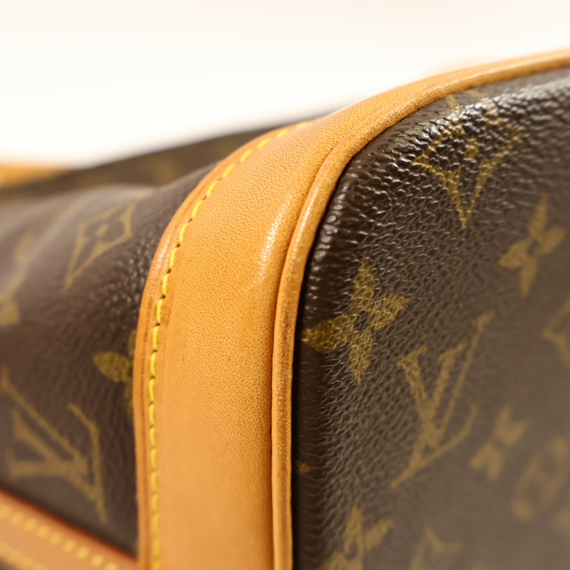 LOUIS VUITTON Monogram Amfar Three肩背袋-9