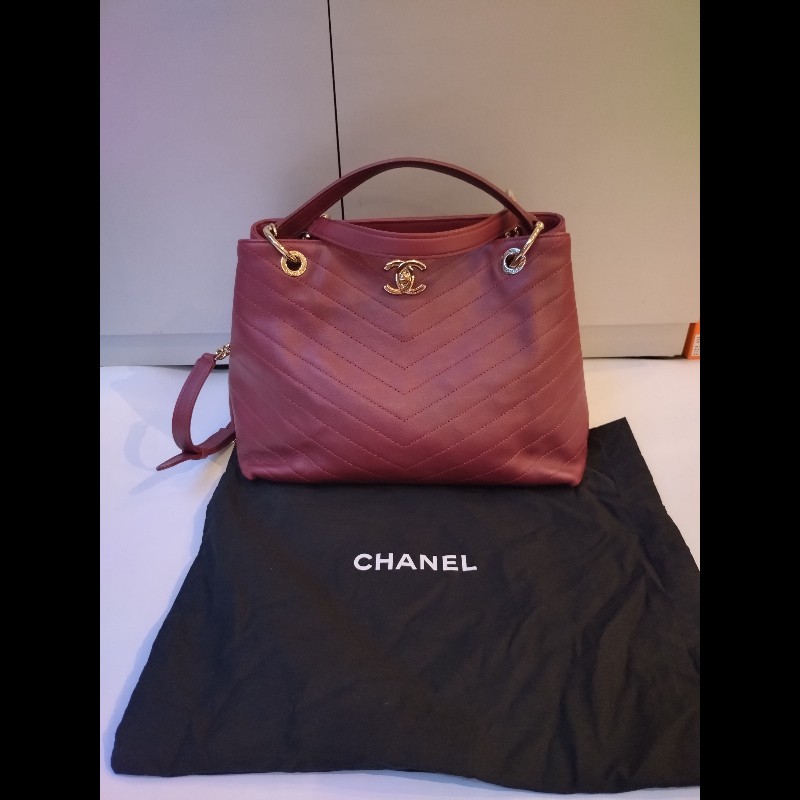 Chanel 淡金鍊酒紅皮V格兩用梯形tote 包-3