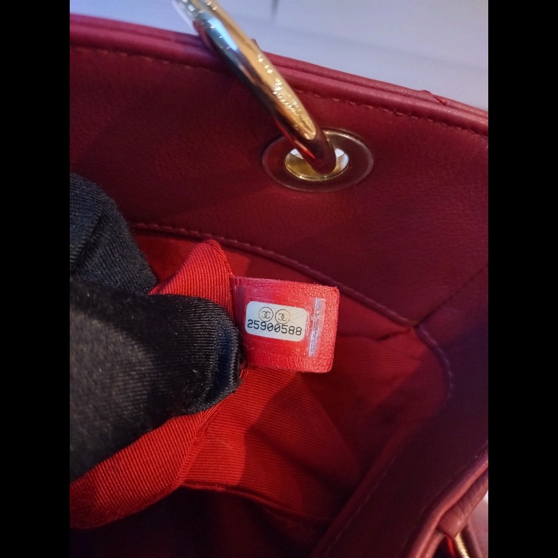 Chanel 淡金鍊酒紅皮V格兩用梯形tote 包-15
