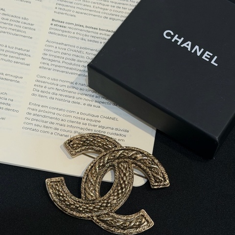 CHANEL 大雙C金色胸針