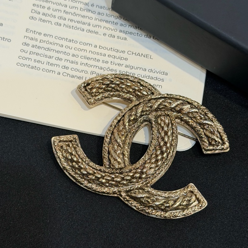 CHANEL 大雙C金色胸針-4