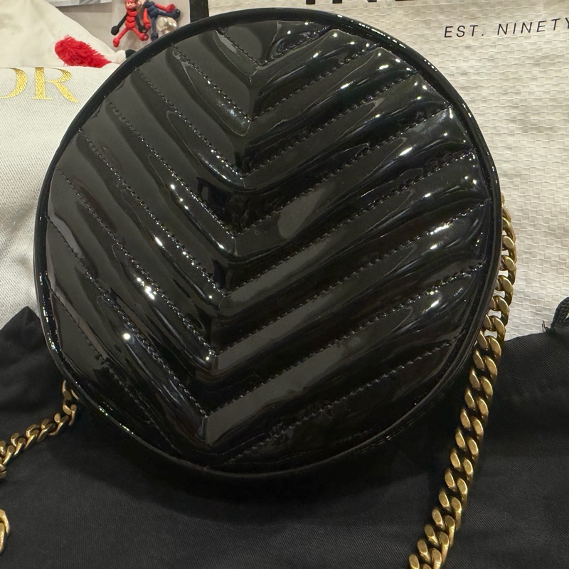 YSL 漆皮 圓餅包-8