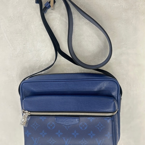Lv Taigarama Outdoor 郵差包【近新閒置】