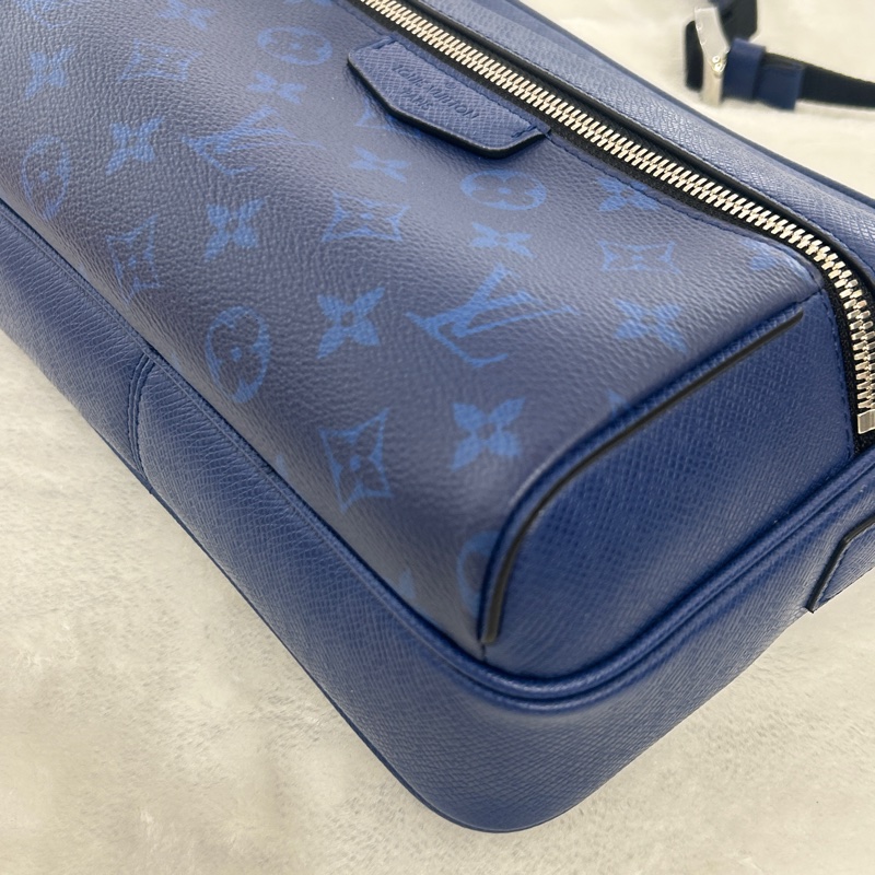Lv Taigarama Outdoor 郵差包【近新閒置】-4
