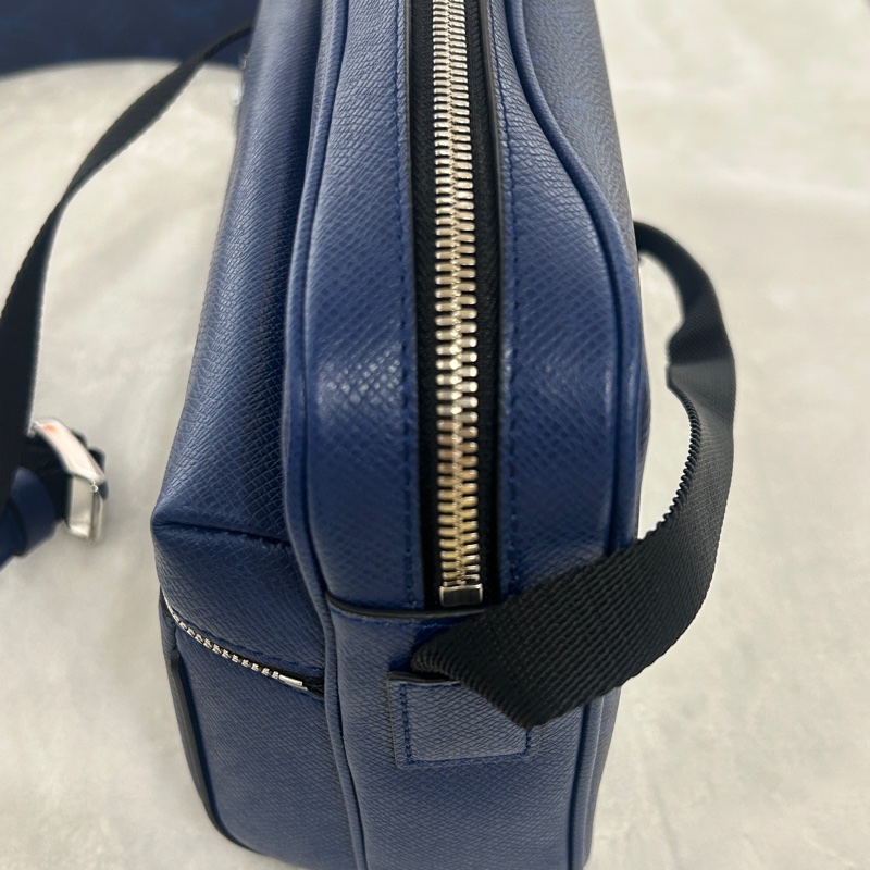 Lv Taigarama Outdoor 郵差包【近新閒置】-8