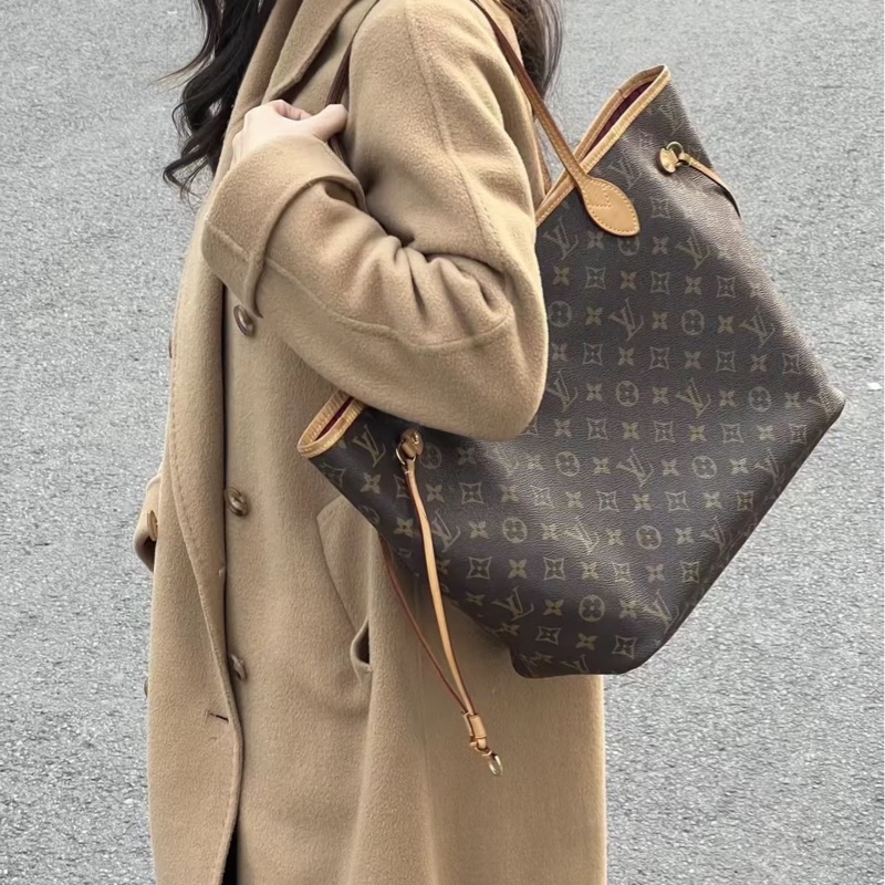 莉亞精品♡ Lv Neverfull MM 老花托特包-1
