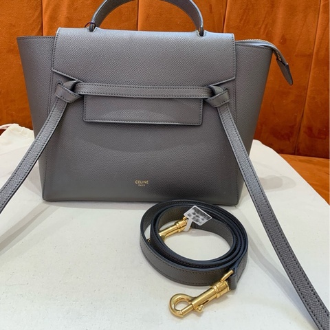 👜Celine 賽琳大象灰色中號鯰魚包 24 x 20 x 13