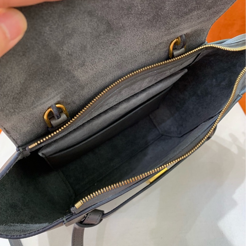 👜Celine 賽琳大象灰色中號鯰魚包 24 x 20 x 13-5